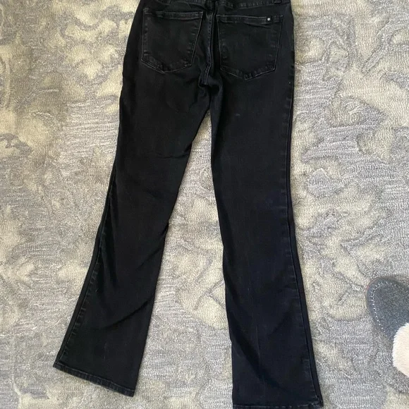 Lucky Brand boot cut black denim jeans. - Picture 2 of 4